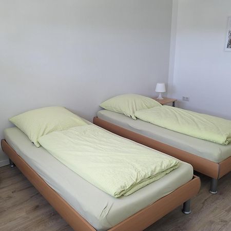 Ferienwohnung Haus Ella 诺因基兴 外观 照片